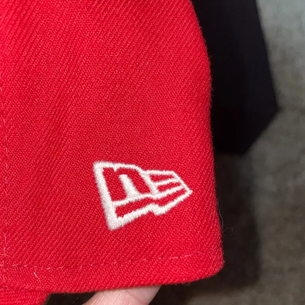 New Era Philadelphia Phillies 59FiftyUnisex Adult Hat - Red 7 1/2